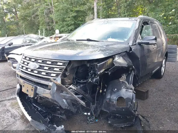 1FM5K8D88HGA26228 2017 FORD EXPLORER - Image 2