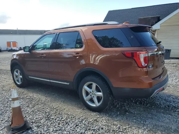 1FM5K8D88HGA32787 2017 FORD EXPLORER - Image 2