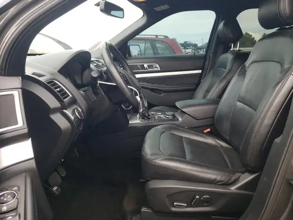 1FM5K8D88HGA60086 2017 FORD EXPLORER - Image 8
