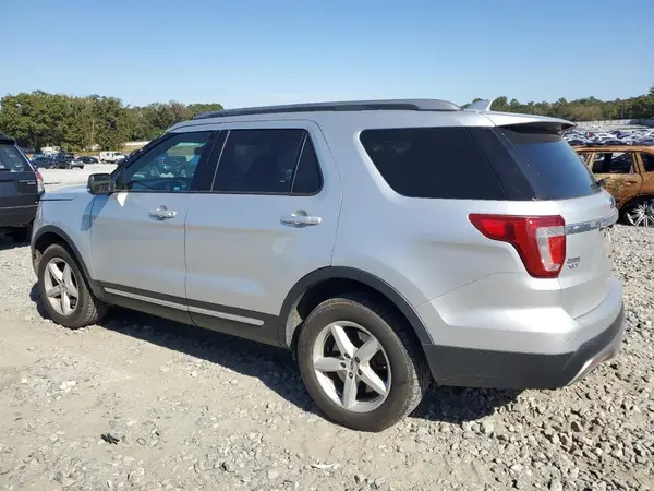 1FM5K8D88HGA92357 2017 FORD EXPLORER - Image 2