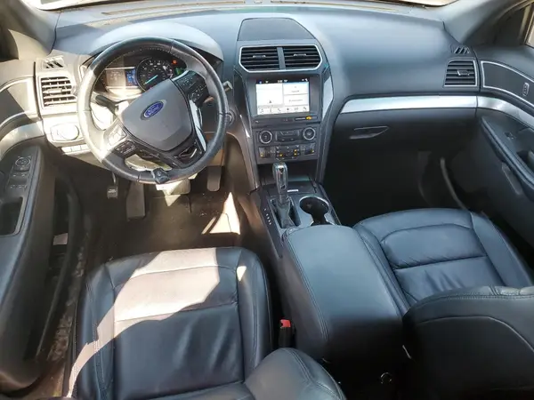 1FM5K8D88HGA92357 2017 FORD EXPLORER - Image 8