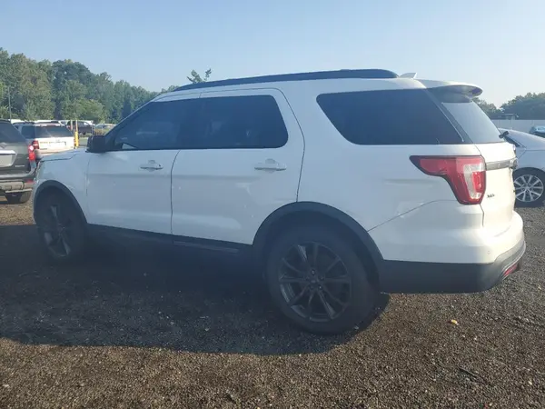 1FM5K8D88HGA97672 2017 FORD EXPLORER - Image 2