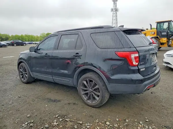 1FM5K8D88HGB03017 2017 FORD EXPLORER - Image 2