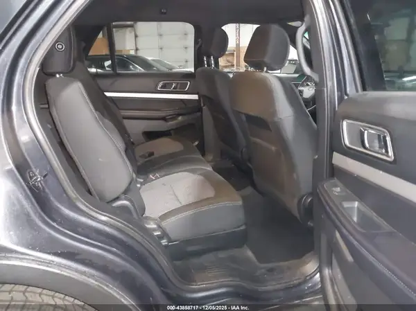 1FM5K8D88HGB39824 2017 FORD EXPLORER - Image 8