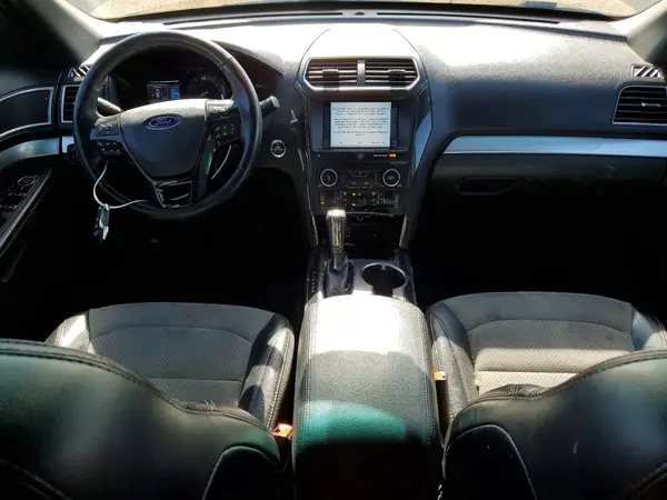 1FM5K8D88HGB42061 2017 FORD EXPLORER - Image 8