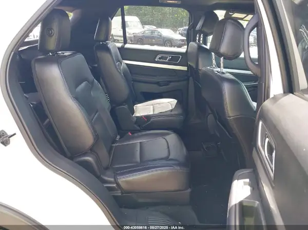 1FM5K8D88HGB42657 2017 FORD EXPLORER - Image 8