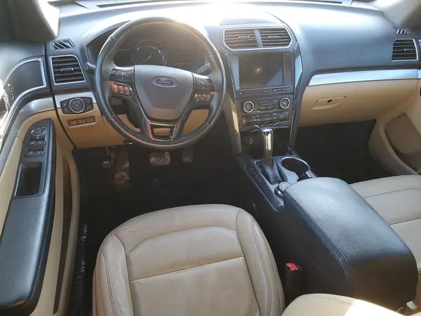 1FM5K8D88HGB89140 2017 FORD EXPLORER - Image 8