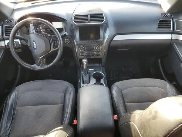 1FM5K8D88HGC01285 2017 FORD EXPLORER - Image 8