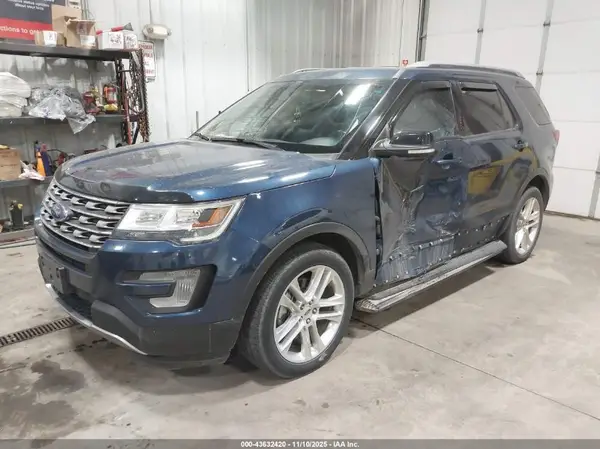 1FM5K8D88HGC05627 2017 FORD EXPLORER - Image 2