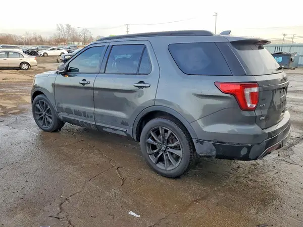 1FM5K8D88HGC30222 2017 FORD EXPLORER - Image 2