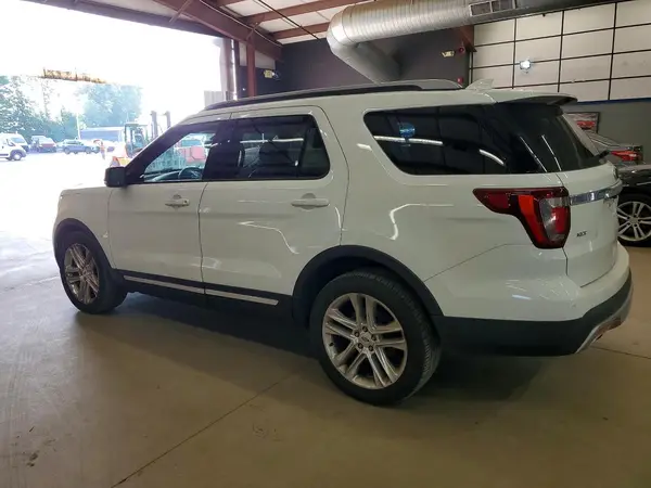 1FM5K8D88HGC59395 2017 FORD EXPLORER - Image 2