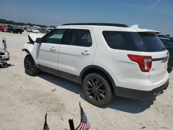 1FM5K8D88HGC65097 2017 FORD EXPLORER - Image 2