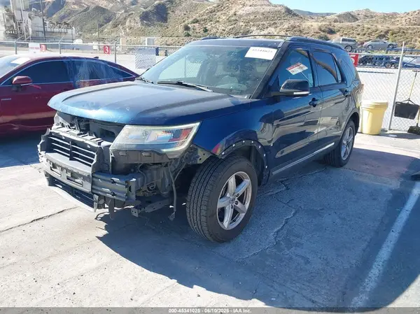 1FM5K8D88HGC85625 2017 FORD EXPLORER - Image 2