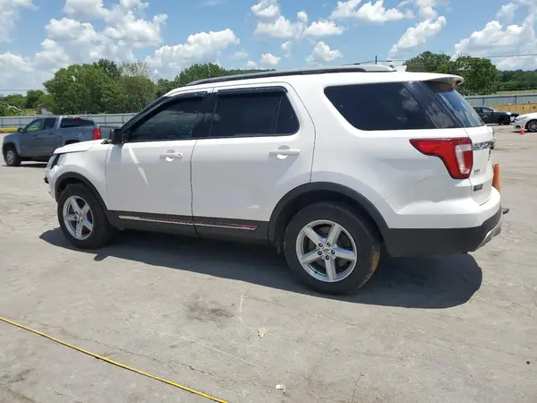 1FM5K8D88HGD14377 2017 FORD EXPLORER - Image 2