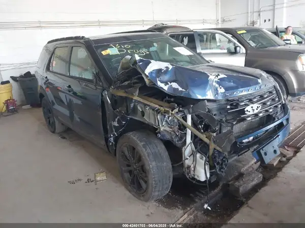 1FM5K8D88HGD19224 2017 FORD EXPLORER - Image 1