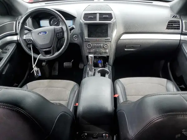1FM5K8D88HGD20051 2017 FORD EXPLORER - Image 8
