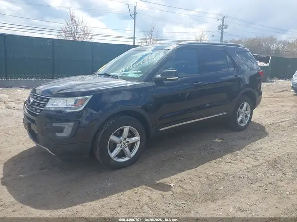 1FM5K8D88HGD33396 2017 FORD EXPLORER - Image 2