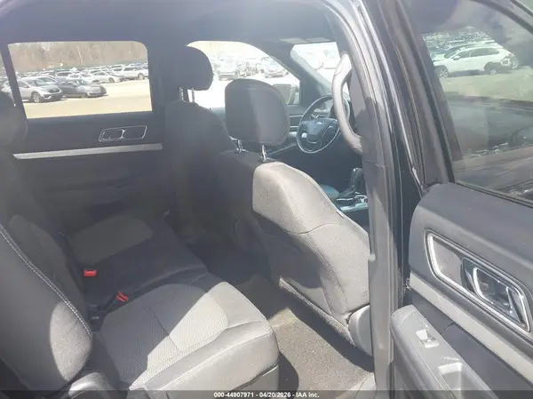 1FM5K8D88HGD33396 2017 FORD EXPLORER - Image 8