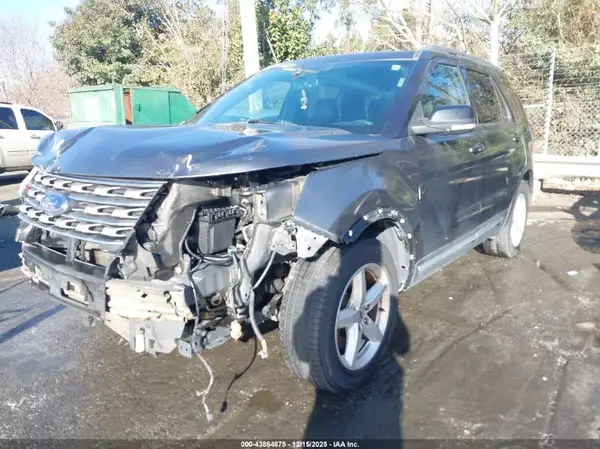 1FM5K8D88HGD33866 2017 FORD EXPLORER - Image 2
