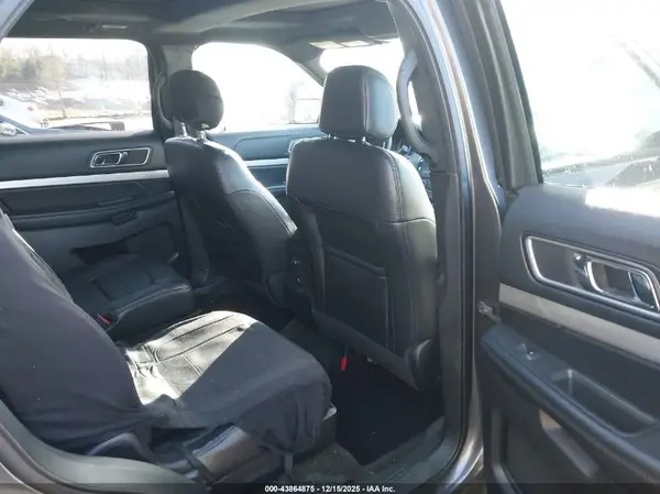 1FM5K8D88HGD33866 2017 FORD EXPLORER - Image 8