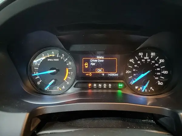 1FM5K8D88HGD34614 2017 FORD EXPLORER - Image 1