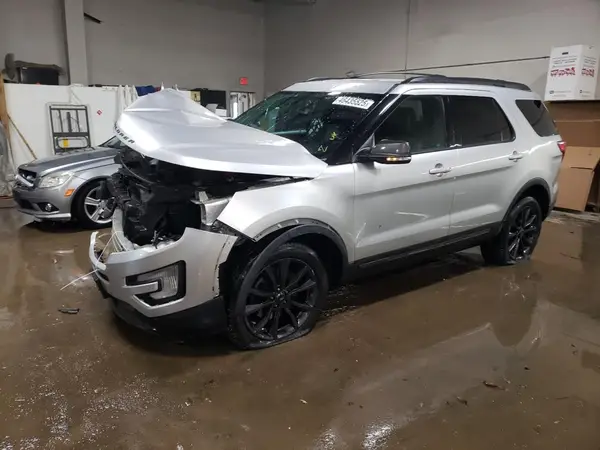1FM5K8D88HGD37416 2017 FORD EXPLORER - Image 1