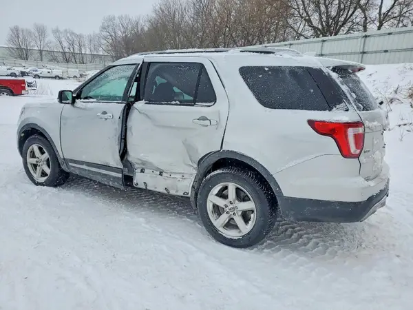 1FM5K8D88HGD52644 2017 FORD EXPLORER - Image 2