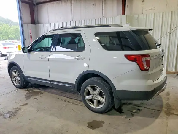 1FM5K8D88HGD66589 2017 FORD EXPLORER - Image 2