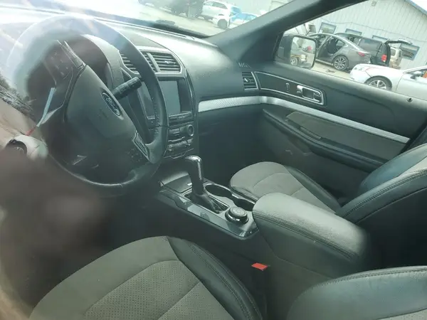 1FM5K8D88HGD82677 2017 FORD EXPLORER - Image 8