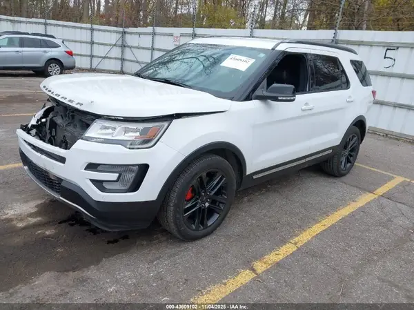 1FM5K8D88HGD84283 2017 FORD EXPLORER - Image 2