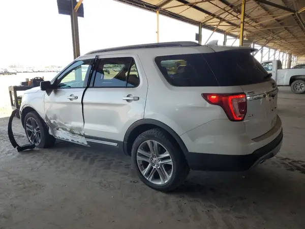 1FM5K8D88HGD84705 2017 FORD EXPLORER - Image 2