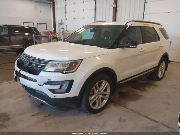1FM5K8D88HGE06959 2017 FORD EXPLORER - Image 2