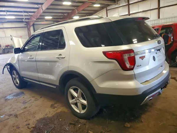 1FM5K8D88HGE16309 2017 FORD EXPLORER - Image 2