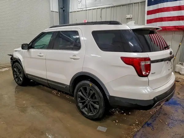 1FM5K8D88HGE23860 2017 FORD EXPLORER - Image 2