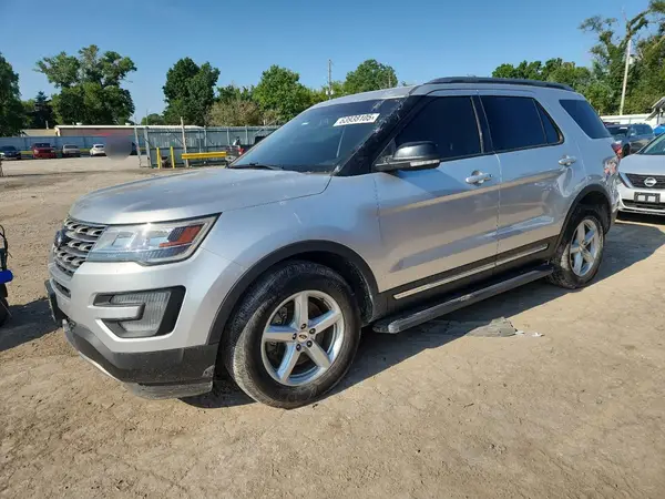 1FM5K8D88HGE25205 2017 FORD EXPLORER - Image 1