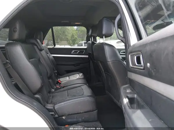 1FM5K8D88HGE40268 2017 FORD EXPLORER - Image 8
