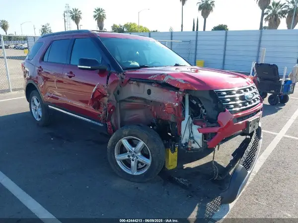 1FM5K8D88HGE42246 2017 FORD EXPLORER - Image 1