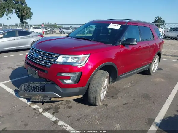 1FM5K8D88HGE42246 2017 FORD EXPLORER - Image 2