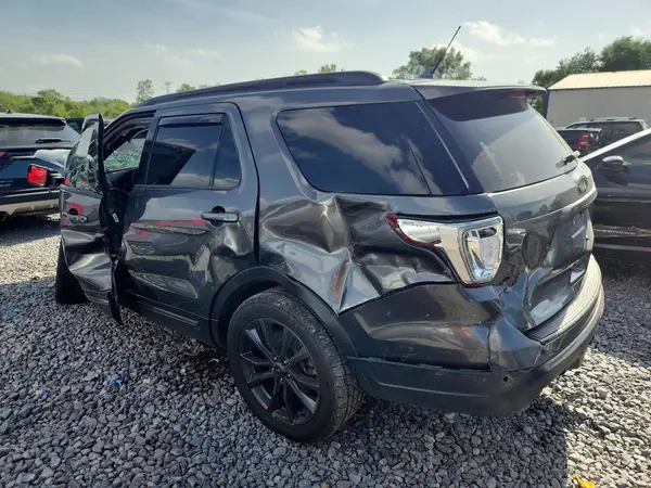 1FM5K8D88JGA25294 2018 FORD EXPLORER - Image 2