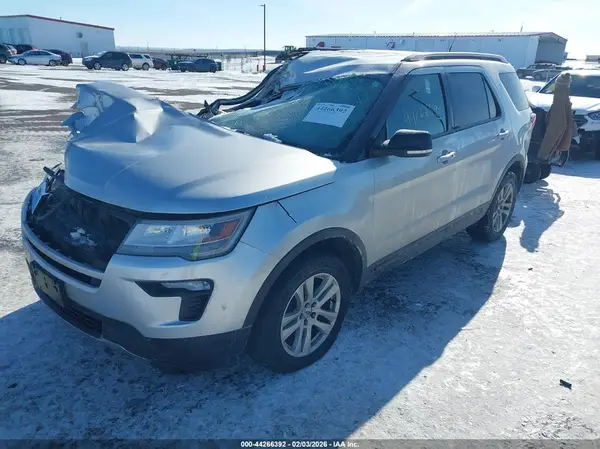 1FM5K8D88JGA45724 2018 FORD EXPLORER - Image 2