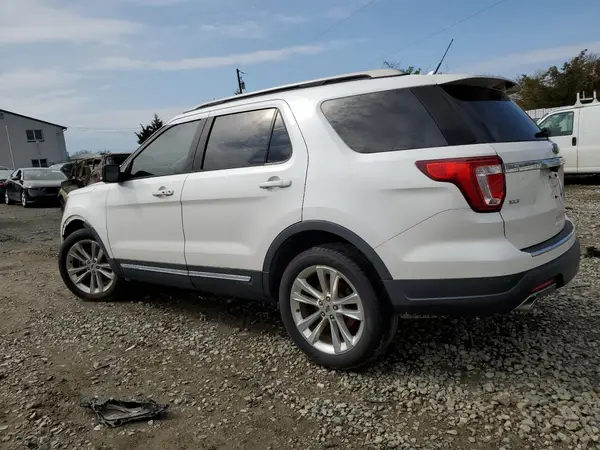 1FM5K8D88JGA61972 2018 FORD EXPLORER - Image 2