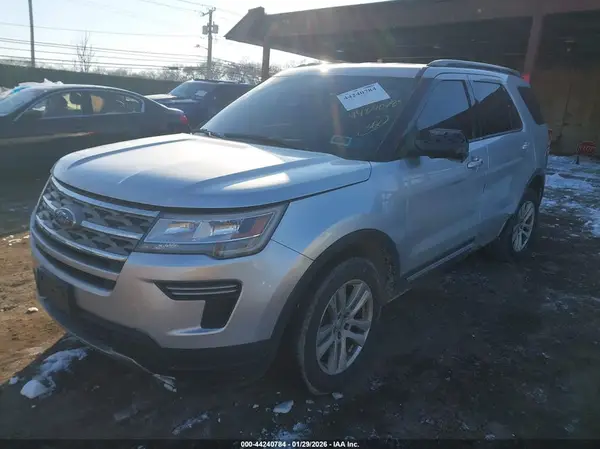 1FM5K8D88JGA75922 2018 FORD EXPLORER - Image 2