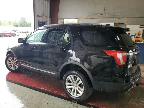 1FM5K8D88JGA77993 2018 FORD EXPLORER - Image 2
