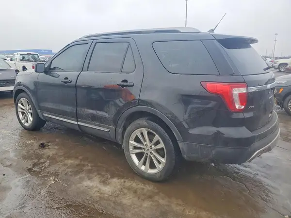 1FM5K8D88JGB24858 2018 FORD EXPLORER - Image 2