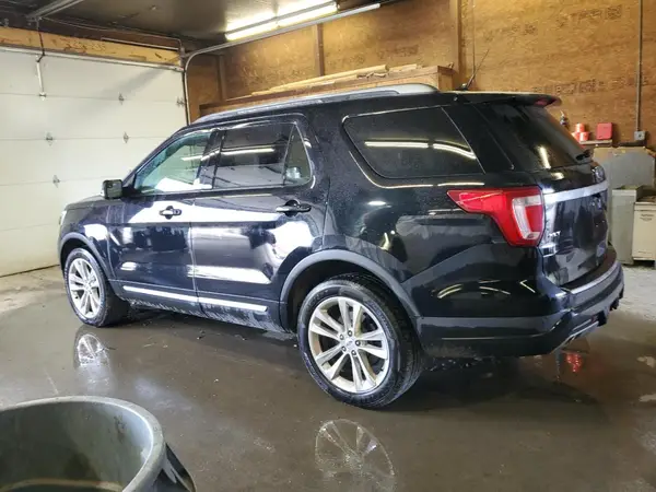 1FM5K8D88JGB52823 2018 FORD EXPLORER - Image 2