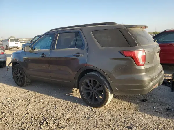 1FM5K8D88JGB64003 2018 FORD EXPLORER - Image 2
