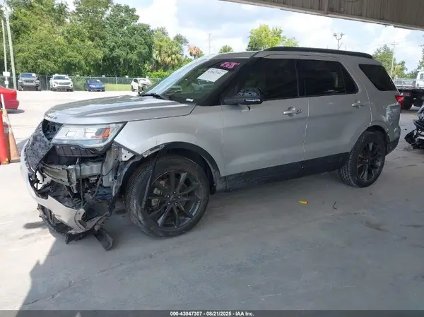 1FM5K8D88JGB64468 2018 FORD EXPLORER - Image 2