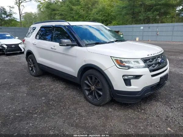 1FM5K8D88JGB73901 2018 FORD EXPLORER - Image 1