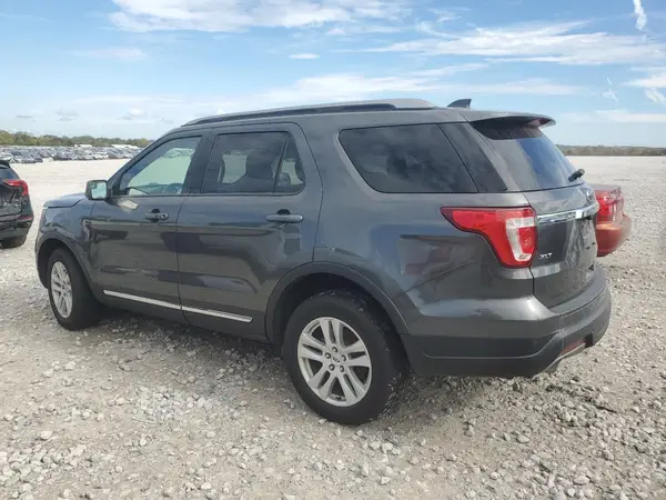 1FM5K8D88JGC77109 2018 FORD EXPLORER - Image 2