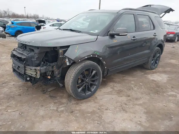 1FM5K8D88JGC82911 2018 FORD EXPLORER - Image 2